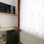 Windrose לינה וארוחת בוקר 4*