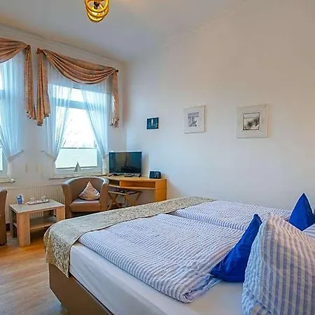 Windrose 4*